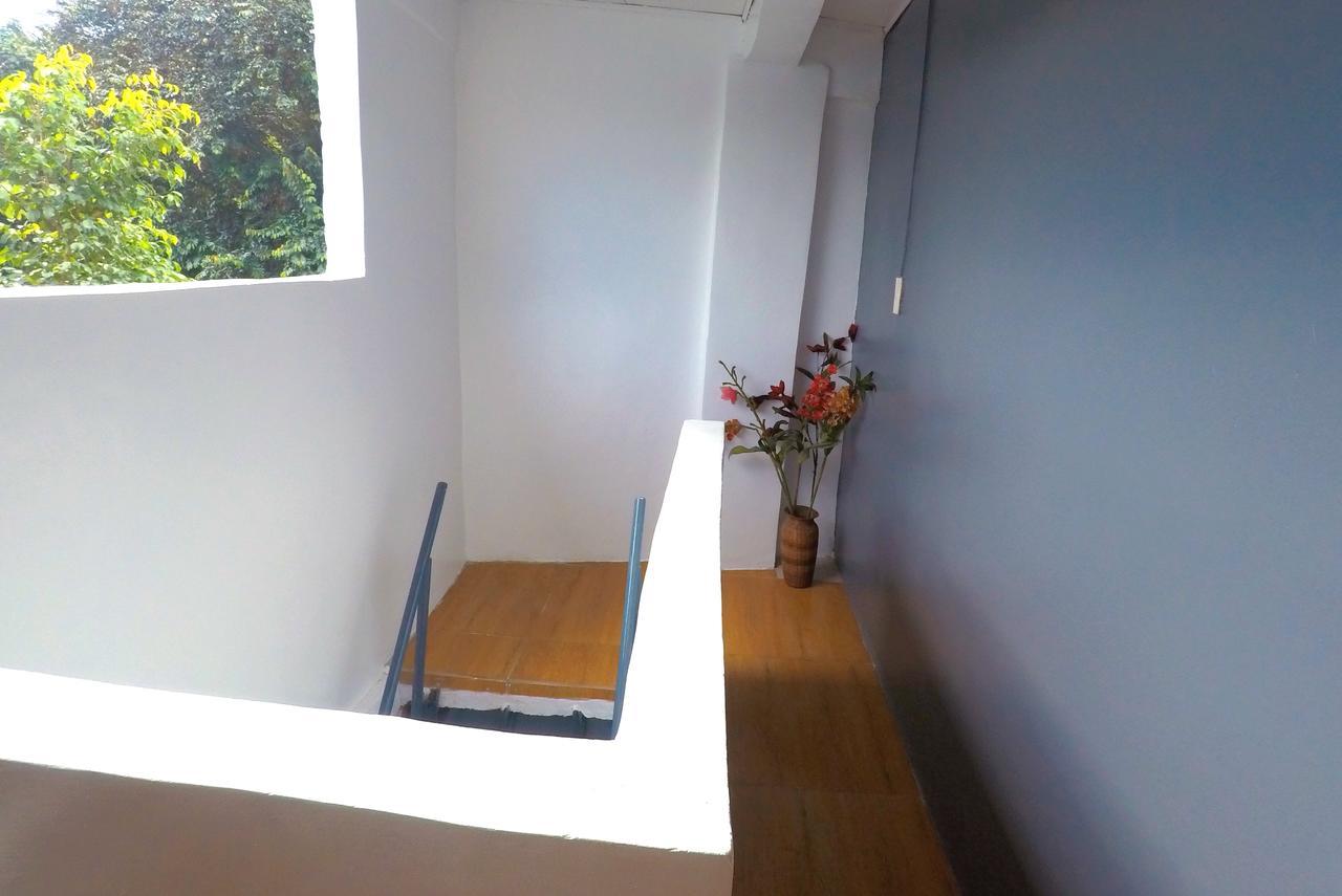 Lalyn'S Room In Bandar Quezon Bilik gambar